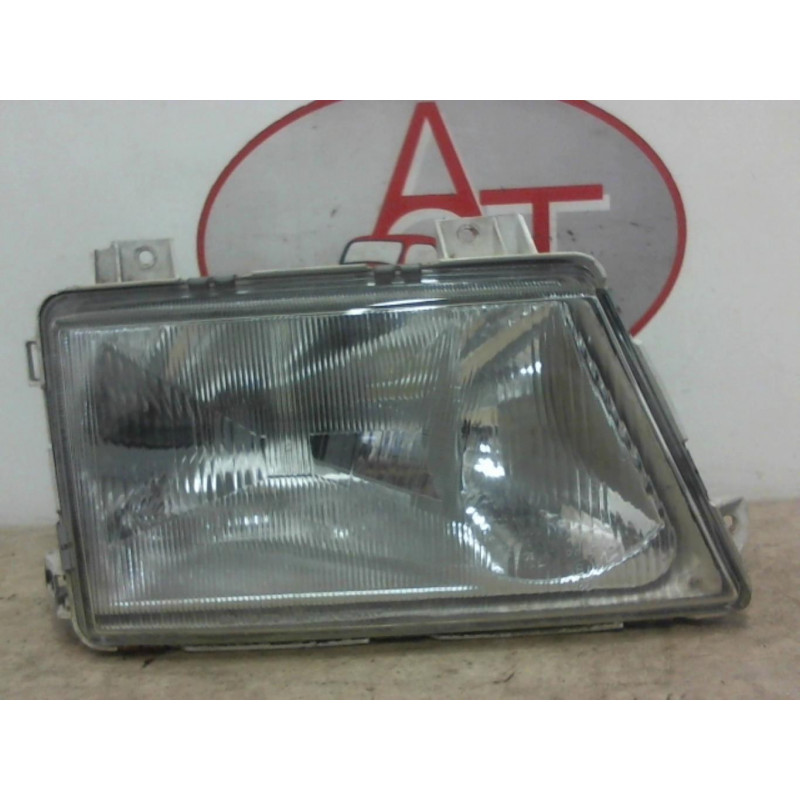 Optique avant principal droit (feux)(phare) MERCEDES SPRINTER 1 PHASE 1 d’occasion