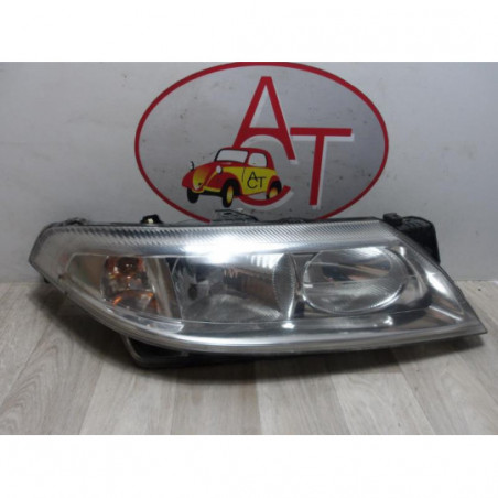 Optique avant principal droit (feux)(phare) RENAULT  d’occasion