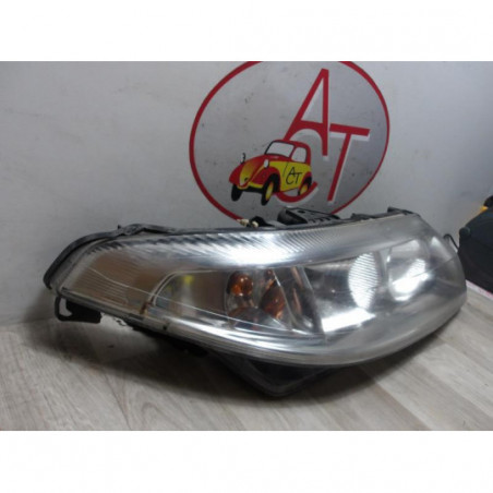Optique avant principal droit (feux)(phare) RENAULT  d’occasion