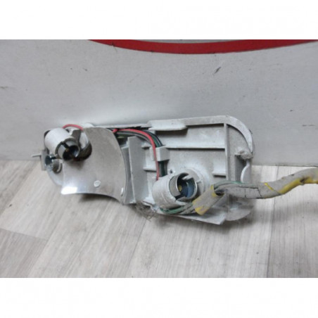 Platine feu arriere gauche MAZDA  d’occasion