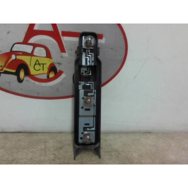 Platine feu arriere gauche FORD FOCUS 1 BREAK d’occasion