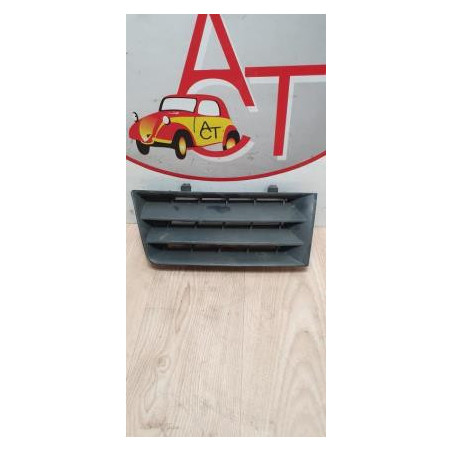 Grille de calandre gauche RENAULT  d’occasion
