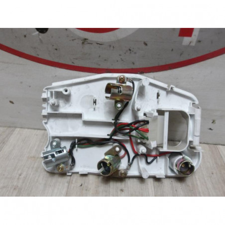 Platine feu arriere gauche MAZDA  d’occasion