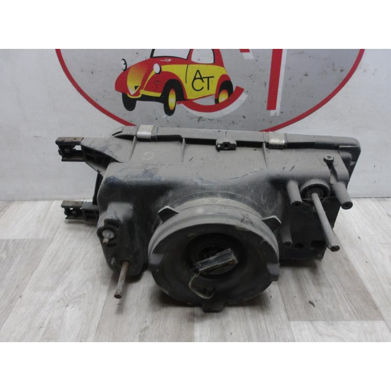 Optique avant principal droit (feux)(phare) NISSAN  d’occasion