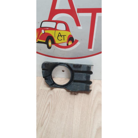 Enjoliveur anti brouillard RENAULT  d’occasion