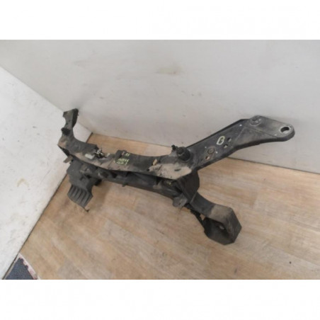 Armature avant, Masque avant RENAULT CLIO 3 PHASE 1 d’occasion
