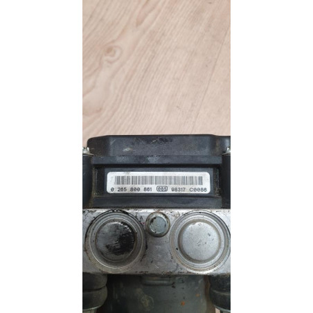 Bloc ABS (freins anti-blocage) RENAULT  d’occasion