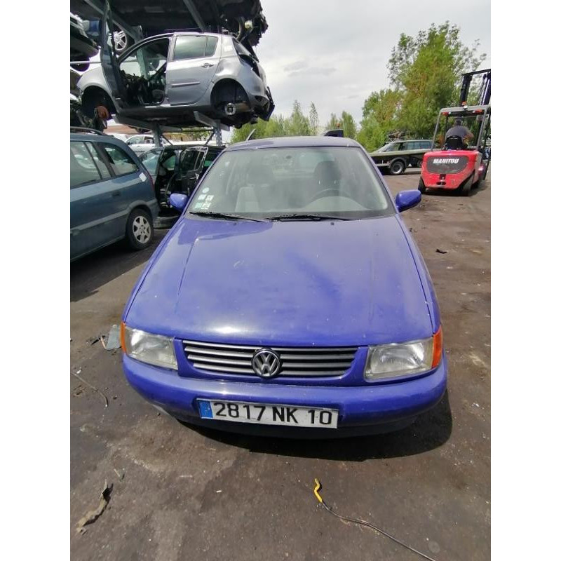 Armature avant, Masque avant VOLKSWAGEN POLO 3 PHASE 1 d’occasion