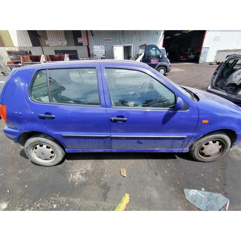 Armature avant, Masque avant VOLKSWAGEN POLO 3 PHASE 1 d’occasion