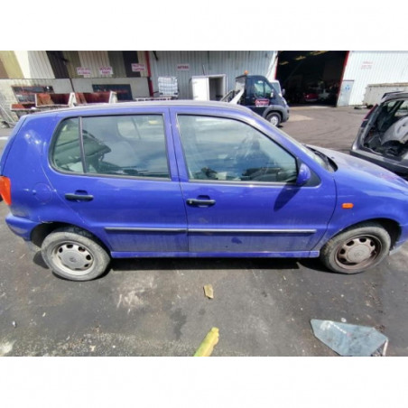 Armature avant, Masque avant VOLKSWAGEN POLO 3 PHASE 1 d’occasion