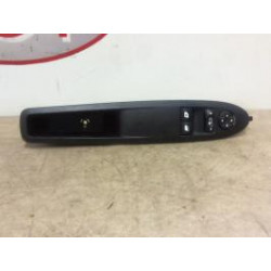 Interrupteur de leve vitre avant gauche CITROEN DS3 PHASE 1 d’occasion