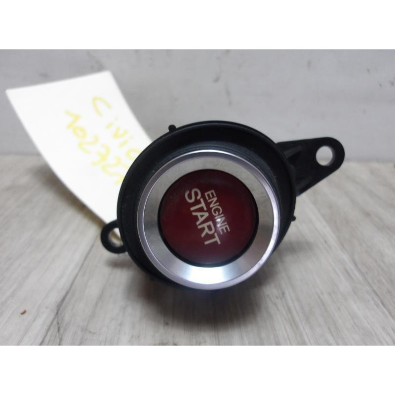Bouton de demarrage HONDA CIVIC 8 PHASE 2 d’occasion