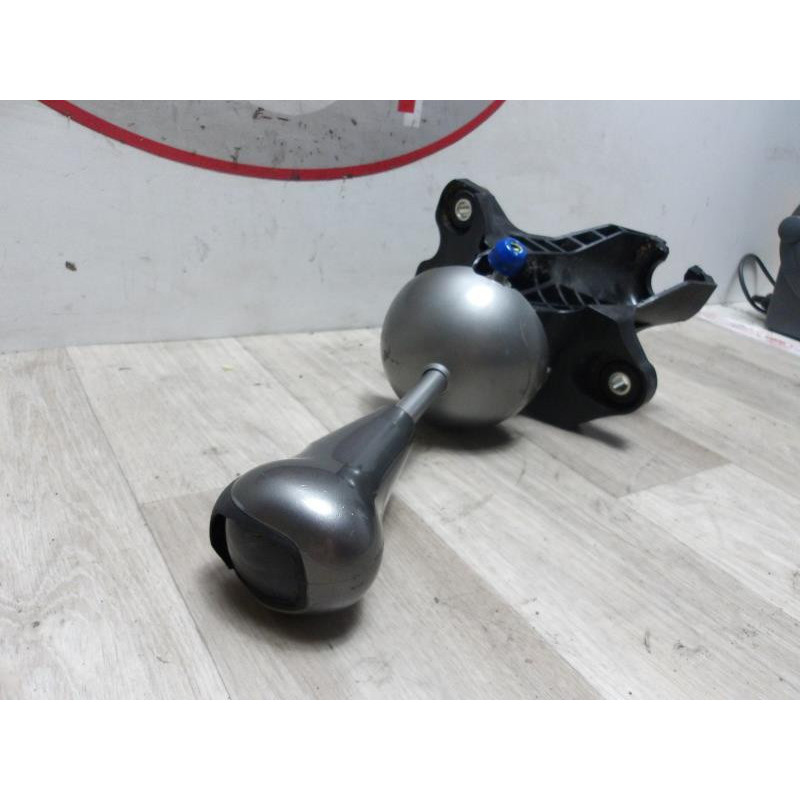 Levier de vitesses HONDA CIVIC 8 PHASE 2 d’occasion
