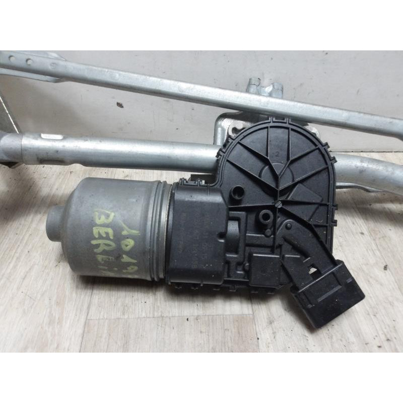 Moteur essuie glace avant CITROEN BERLINGO 2 PHASE 1 d’occasion