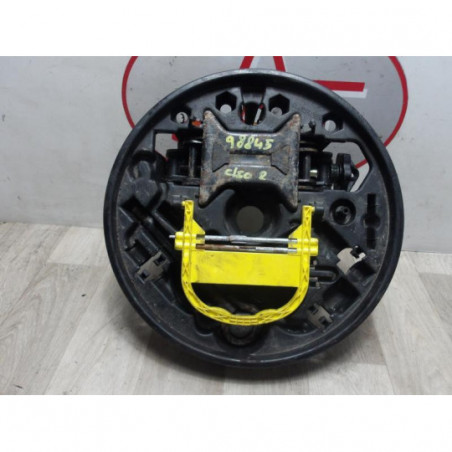 Cric (Ensemble depannage) RENAULT CLIO 2 PHASE 2 d’occasion