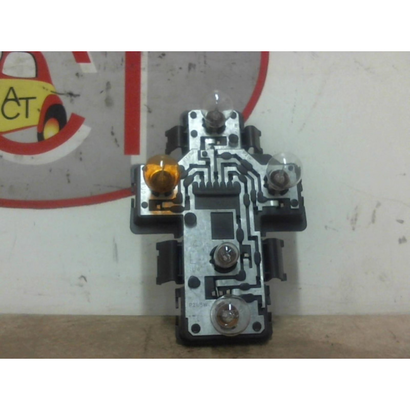 Platine feu arriere gauche SKODA FELICIA PHASE 1 d’occasion