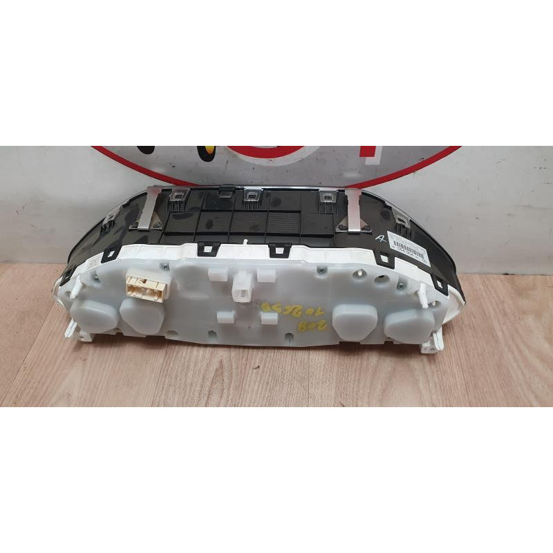 Compteur PEUGEOT 208 1 PHASE 1 d’occasion