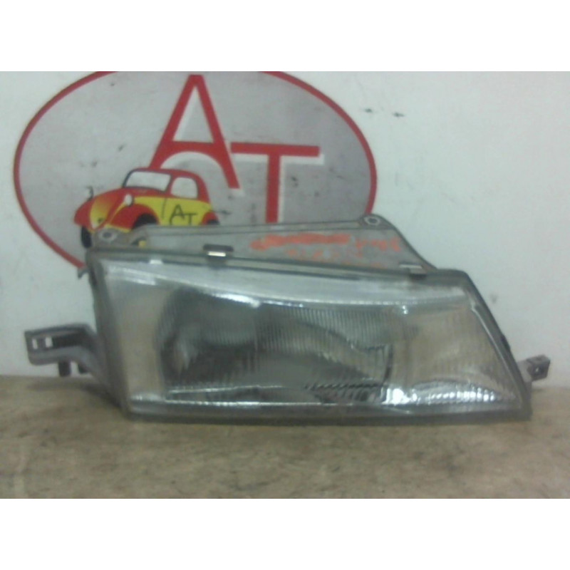 Optique avant principal droit (feux)(phare) DAEWOO  d’occasion