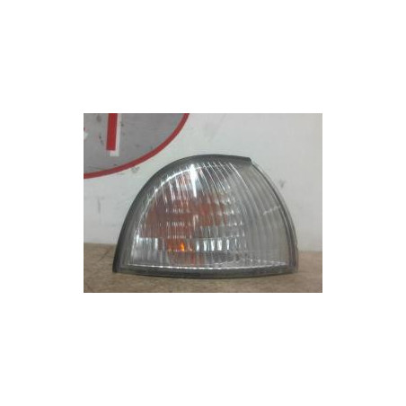 Optique avant secondaire droit (feux)(clignotant) DAEWOO NEXIA d’occasion