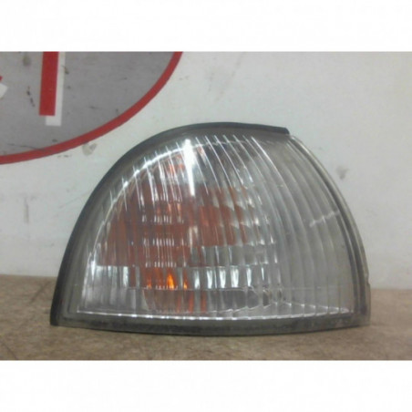 Optique avant secondaire droit (feux)(clignotant) DAEWOO NEXIA d’occasion