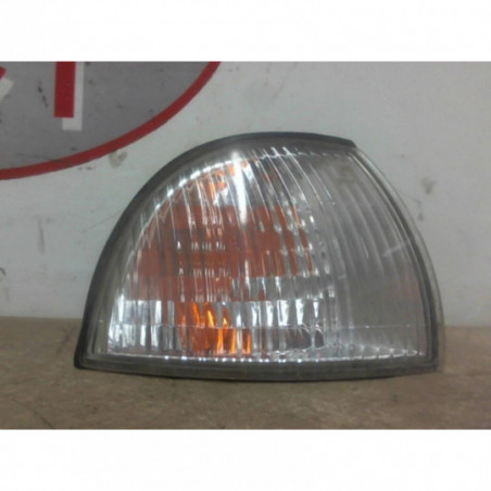 Optique avant secondaire droit (feux)(clignotant) DAEWOO NEXIA d’occasion