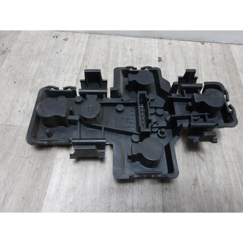Platine feu arriere gauche SKODA FELICIA PHASE 1 d’occasion