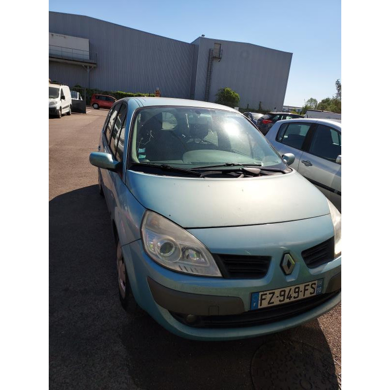 Panneau de porte avant droit PEUGEOT 1007 d’occasion