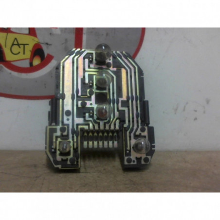 Platine feu arriere droit SAAB 9000 PHASE 1 d’occasion
