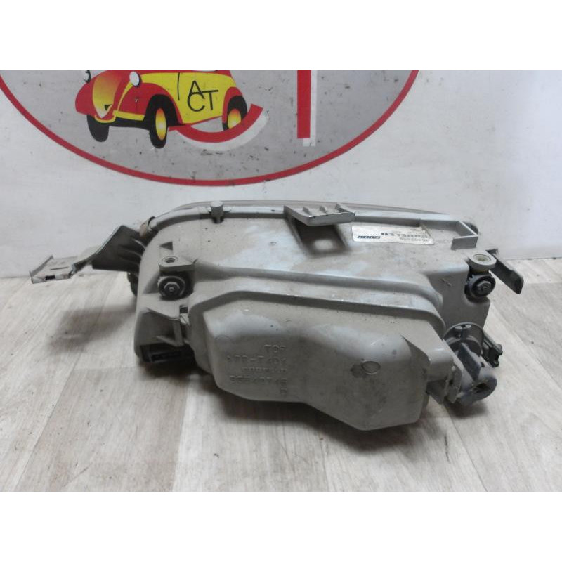 Optique avant principal droit (feux)(phare) FIAT  d’occasion