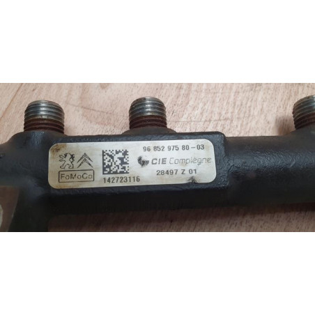 Rampe injection PEUGEOT 208 1 PHASE 1 d’occasion