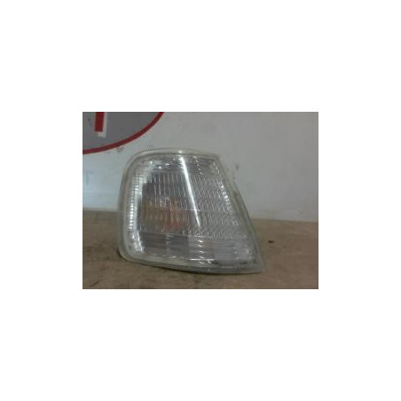 Optique avant secondaire droit (feux)(clignotant) PEUGEOT  d’occasion