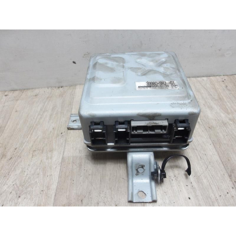 Calculateur direction assistee electrique HONDA CIVIC 8 PHASE 2 d’occasion