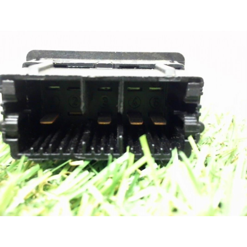 Commande anti brouillard arriere PEUGEOT 309 II d’occasion