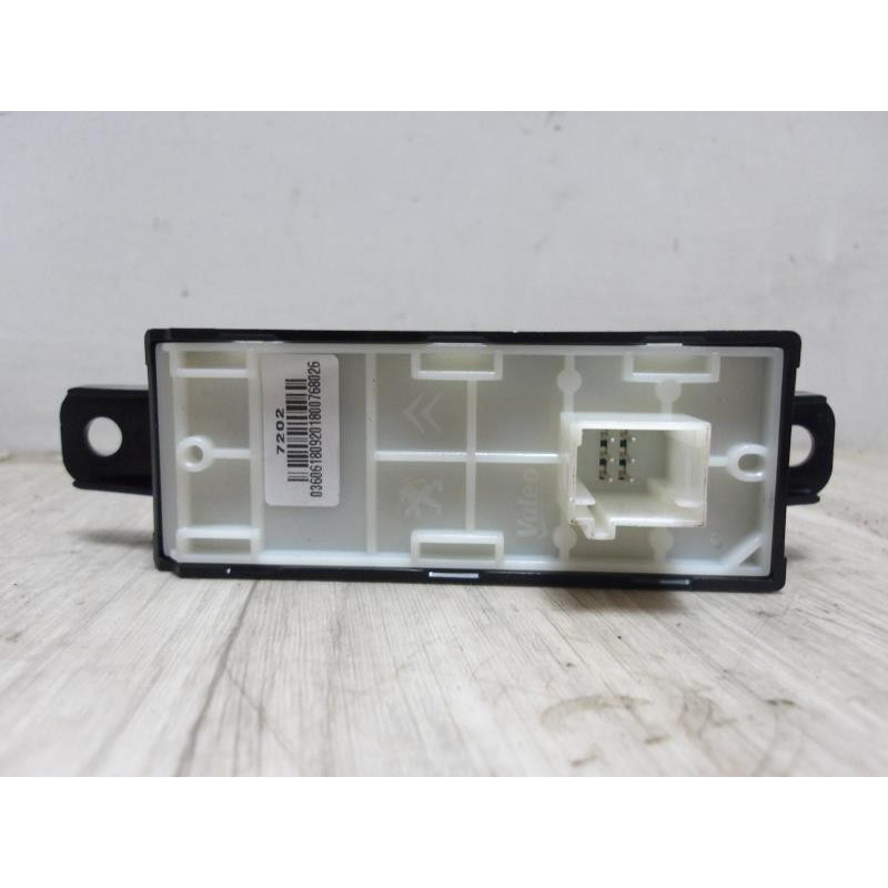 Commande GPS PEUGEOT 208 1 PHASE 2 d’occasion