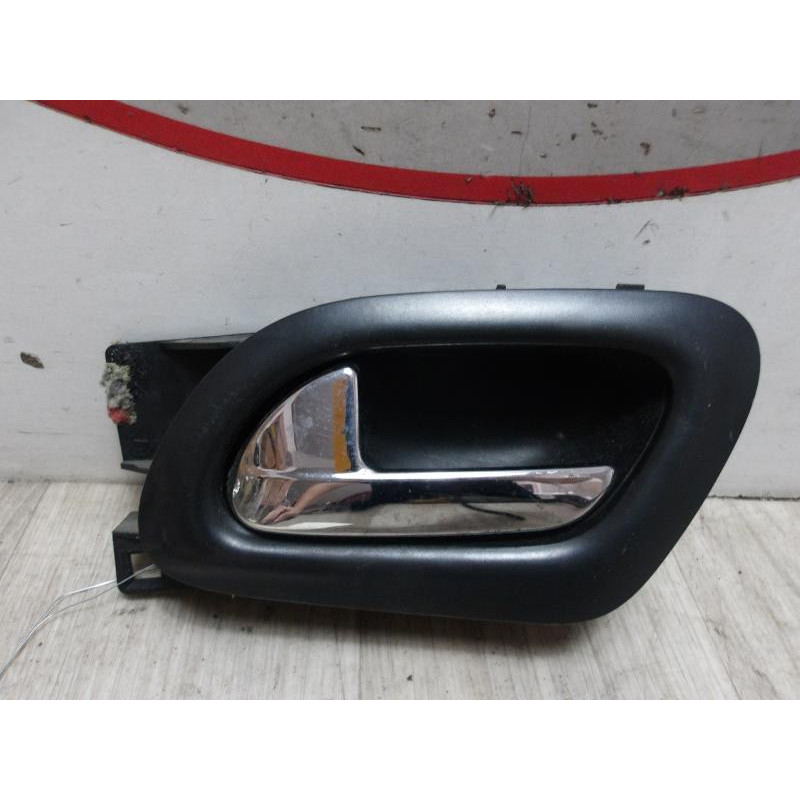 Poignee interieur avant gauche CITROEN C3 PICASSO PHASE 1 d’occasion