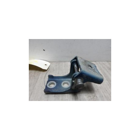 Charniere de porte avant gauche PEUGEOT EXPERT 2 d’occasion