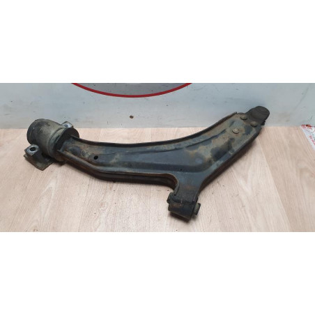 Triangle avant droit LAND ROVER FREELANDER 1 PHASE 2 d’occasion