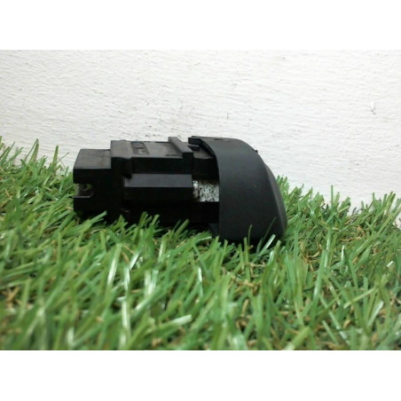 Commande de fermeture centralisee RENAULT MEGANE SCENIC I PHASE 1 d’occasion