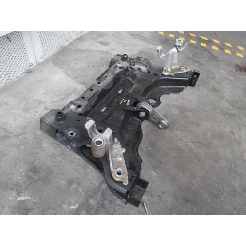 Berceau avant RENAULT SCENIC 4 d’occasion