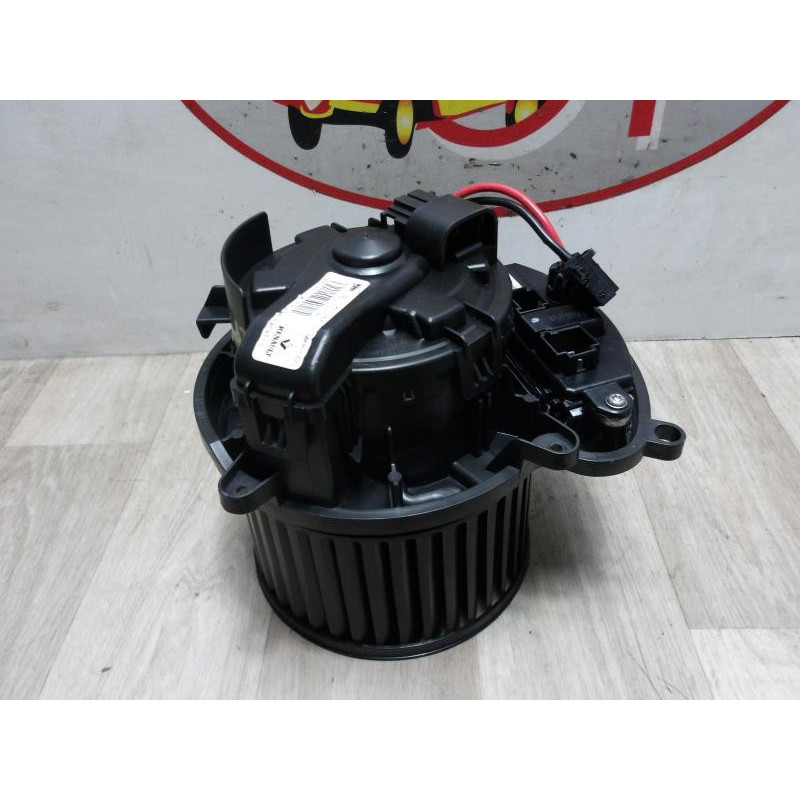Ventilateur chauffage RENAULT SCENIC 4 d’occasion