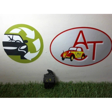 Interrupteur de leve vitre avant droit CITROEN C3 PHASE 1 d’occasion