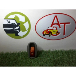 Interrupteur de leve vitre avant droit RENAULT TWINGO I PHASE 2 d’occasion