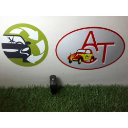Interrupteur de leve vitre avant droit RENAULT CLIO II PHASE 1 d’occasion