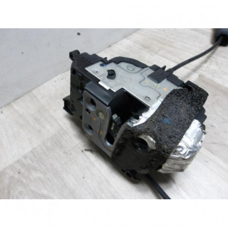 Serrure arriere droit RENAULT LAGUNA 3 PHASE 1 d’occasion