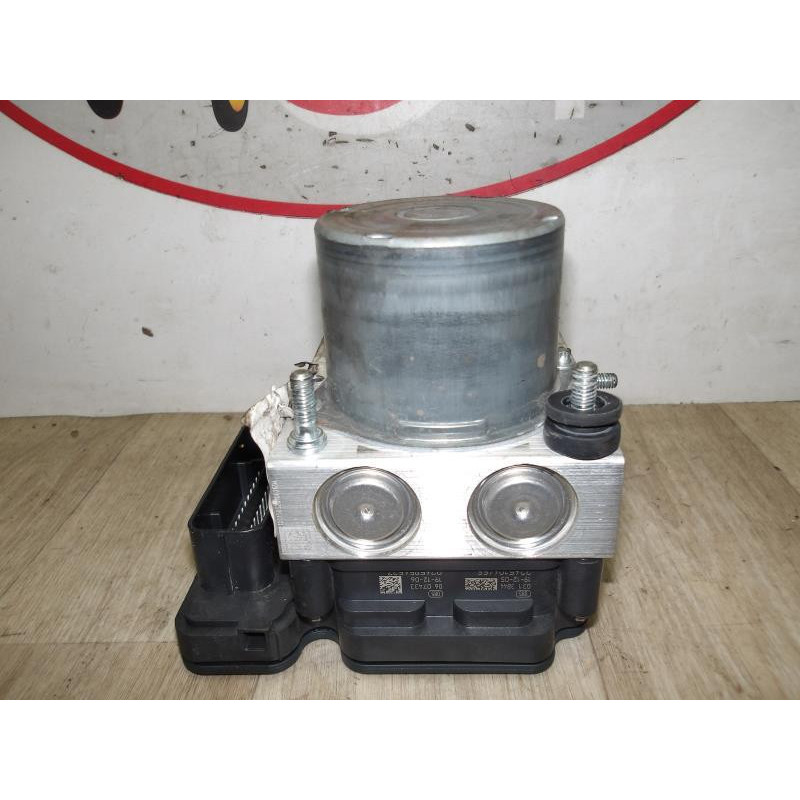 Bloc ABS (freins anti-blocage) RENAULT KANGOO 2 PHASE 2 d’occasion