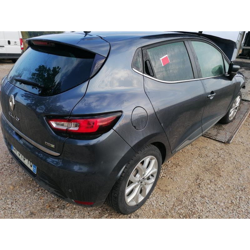 Poignee interieur arriere droit RENAULT CLIO 4 PHASE 2 d’occasion