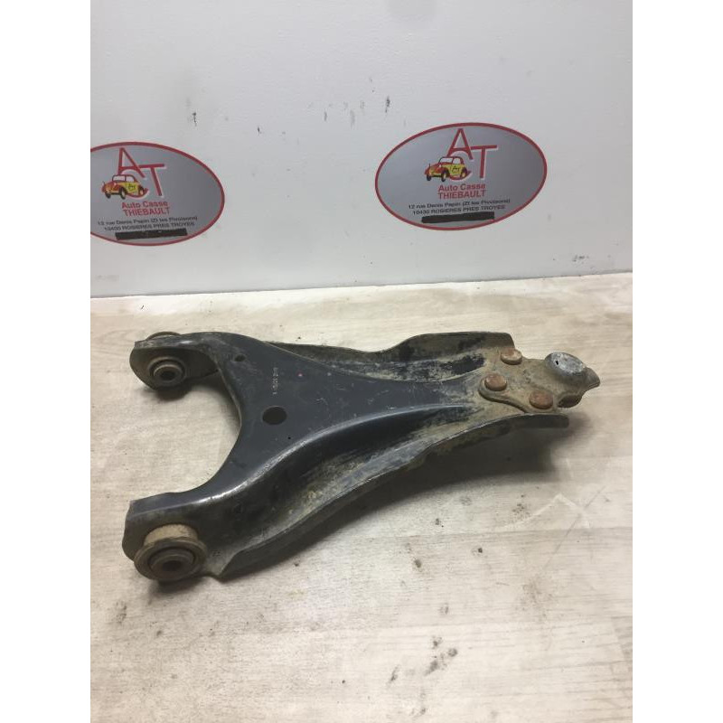 Triangle avant droit DACIA DUSTER 1 PHASE 1 d’occasion