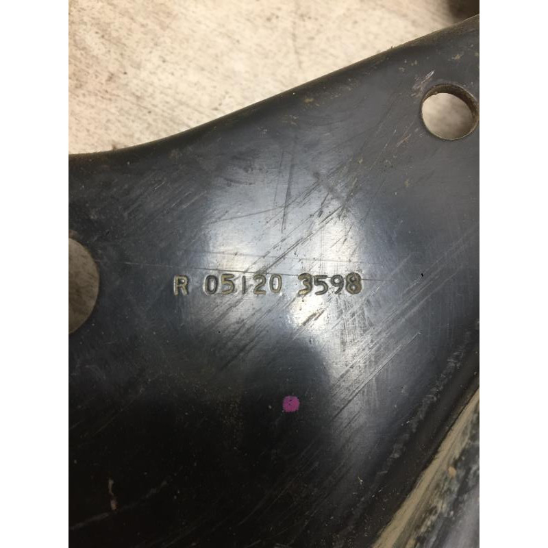 Triangle avant droit DACIA DUSTER 1 PHASE 1 d’occasion