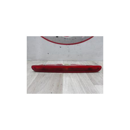 Feu arriere stop central RENAULT LAGUNA 2 PHASE 2 d’occasion