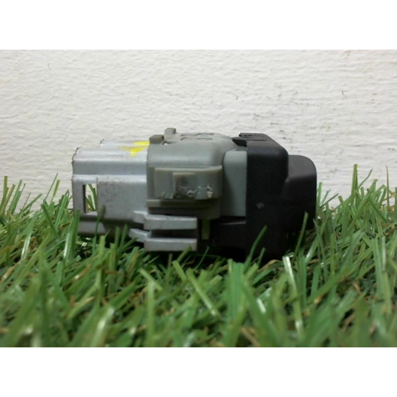 Bouton/Interrupteur RENAULT LAGUNA II PHASE 2 d’occasion